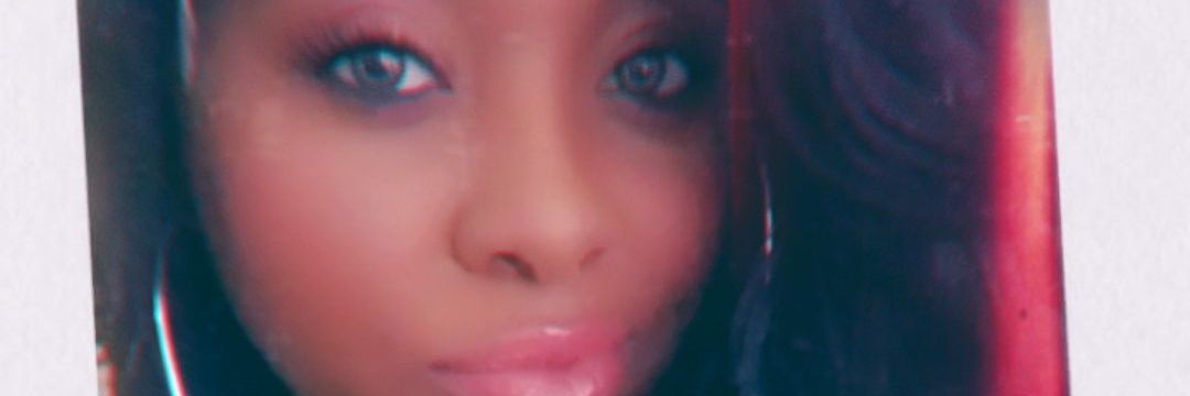 Bee💋🩷 banner