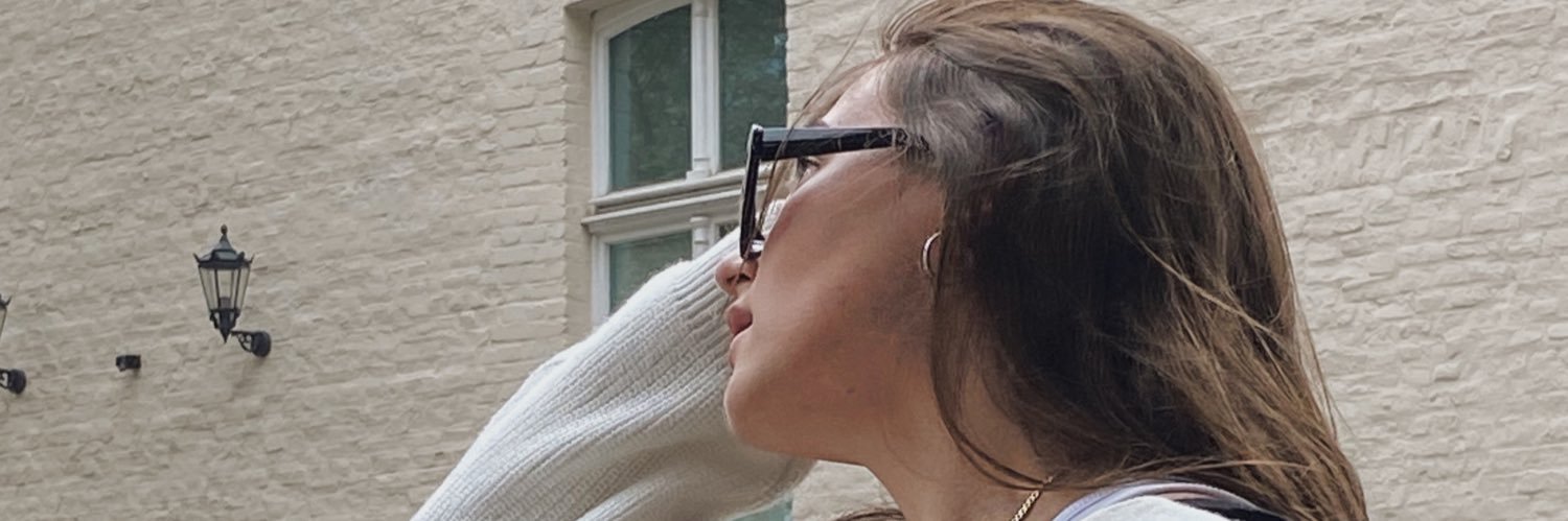 monamssu's profile banner image