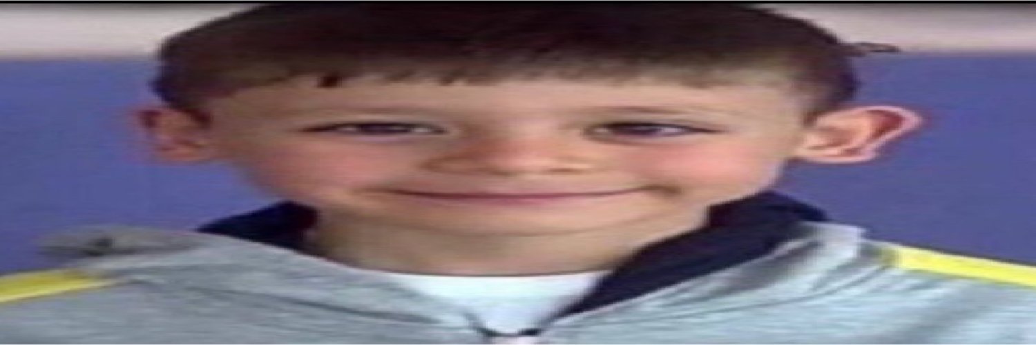 Efe Özen¹⁹⁰⁷ banner