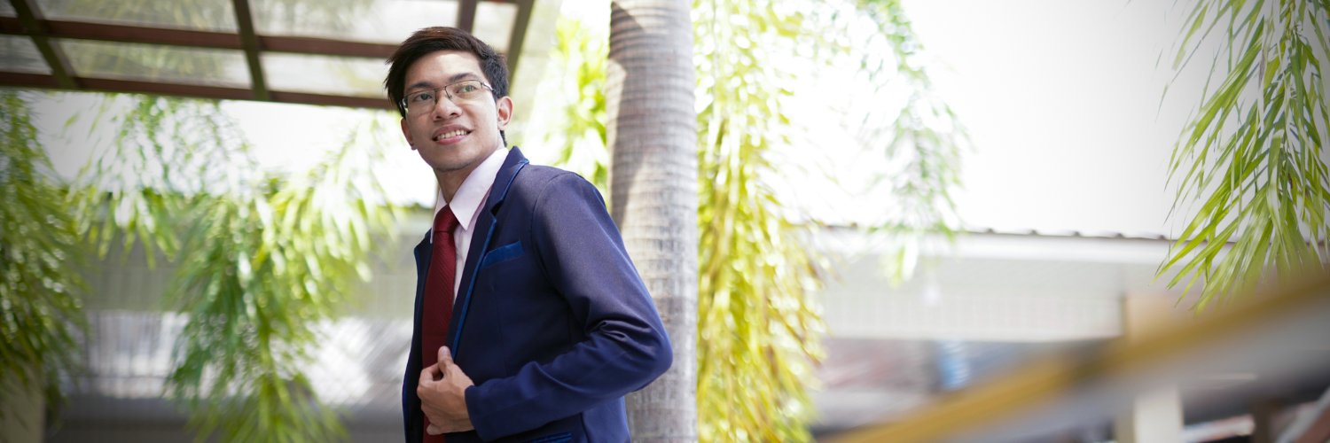 DirekChief's profile banner image