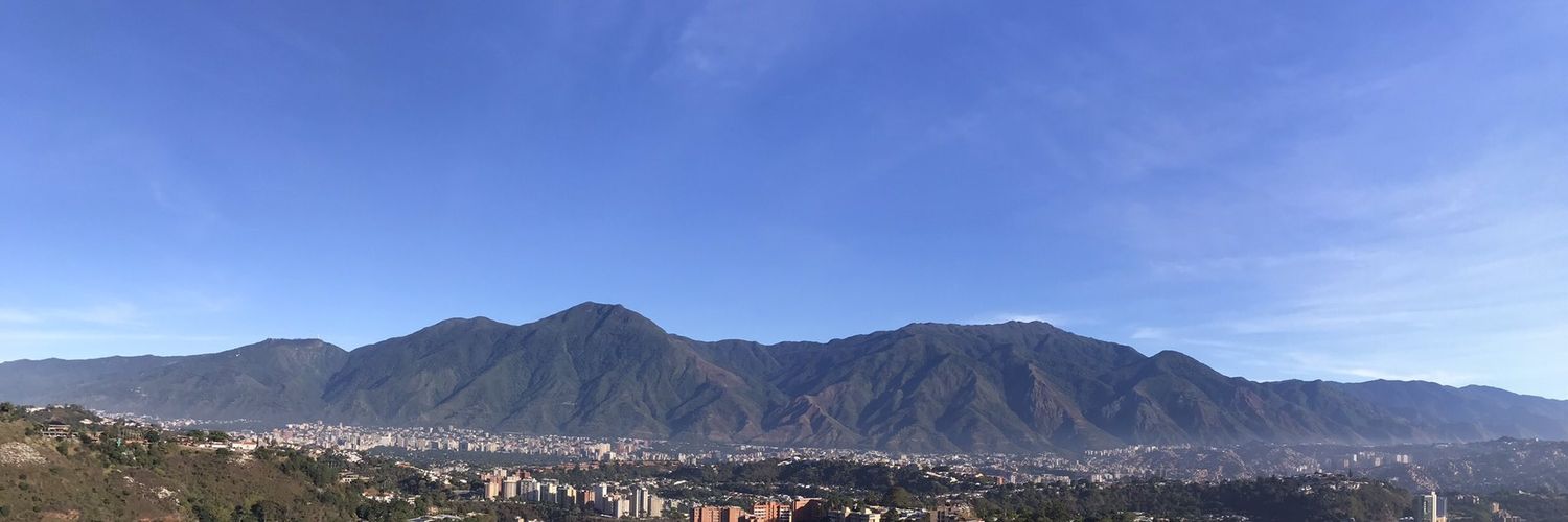 elevillalobos's profile banner image