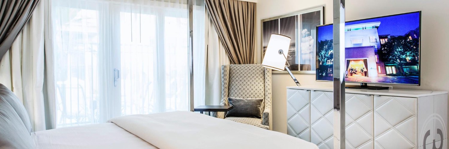 hotelamarano's profile banner image