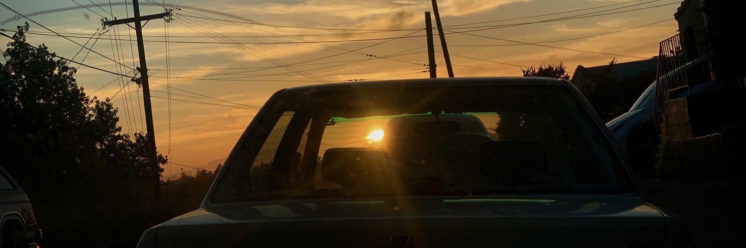 THΔTCHILLGUΨ banner