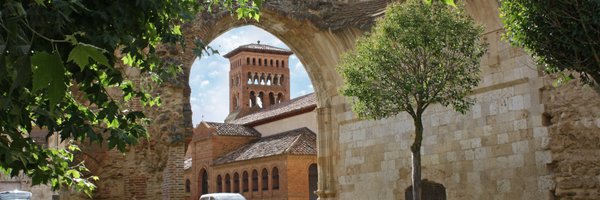 fvallejoluna Profile Banner