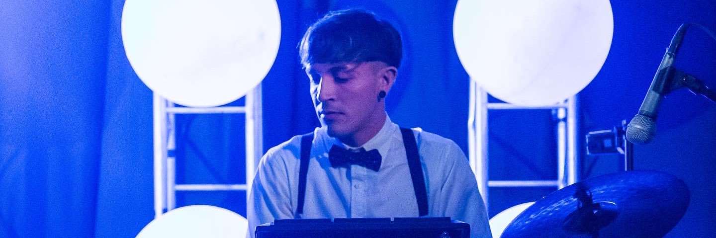 MoralesGuillee's profile banner image