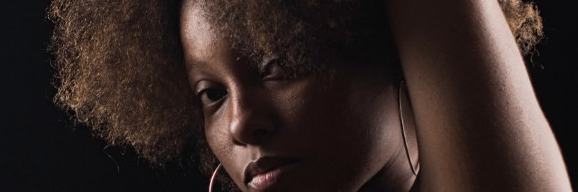 Lolo_Loriee's profile banner image