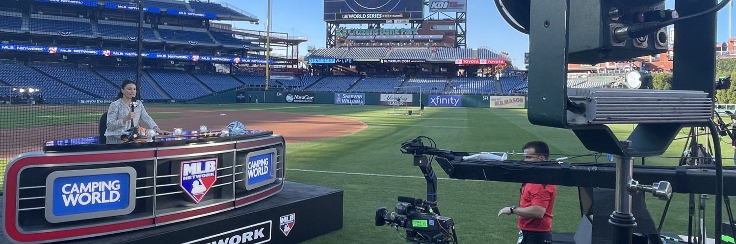 alannarizzo's profile banner image