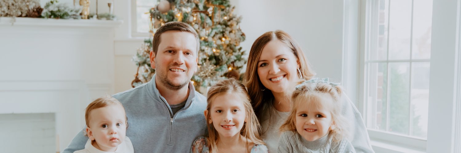 Traverse Read banner