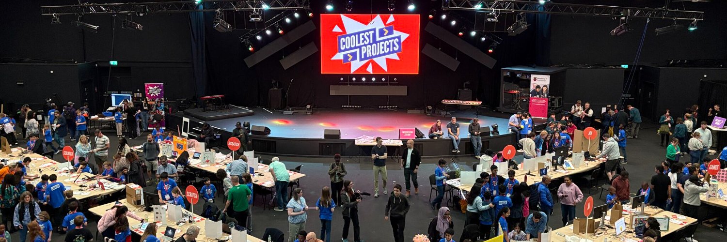 Clairebo McDougall 🎒 banner