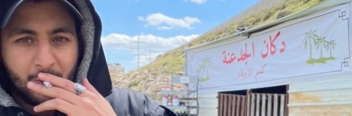 bad_awi_'s profile banner image