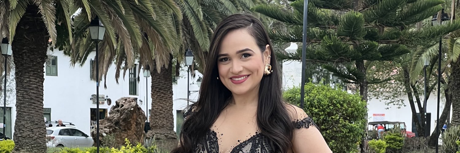 kiaravelez's profile banner image