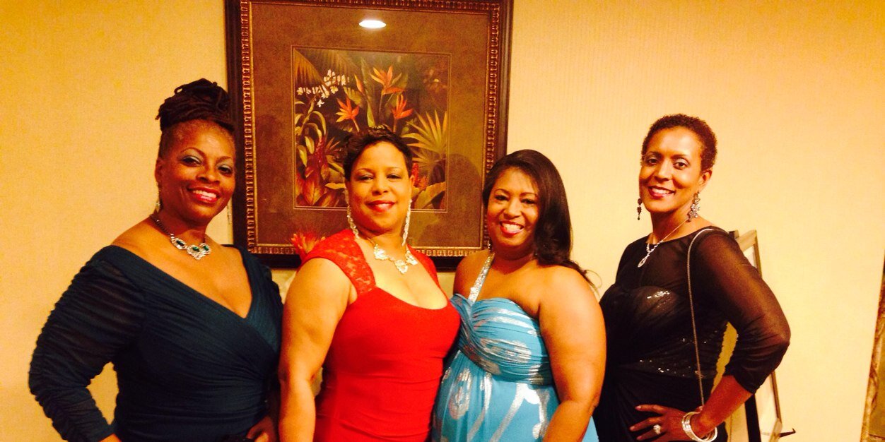 Maynette's profile banner image