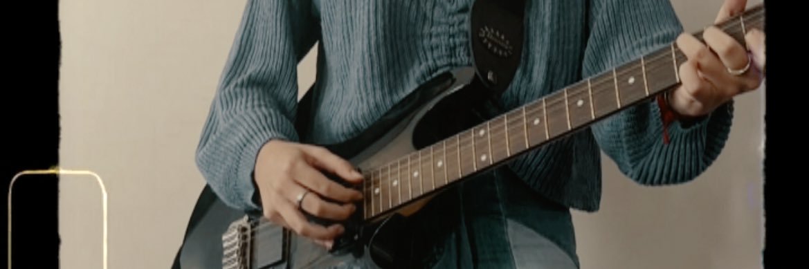 Flormlee's profile banner image