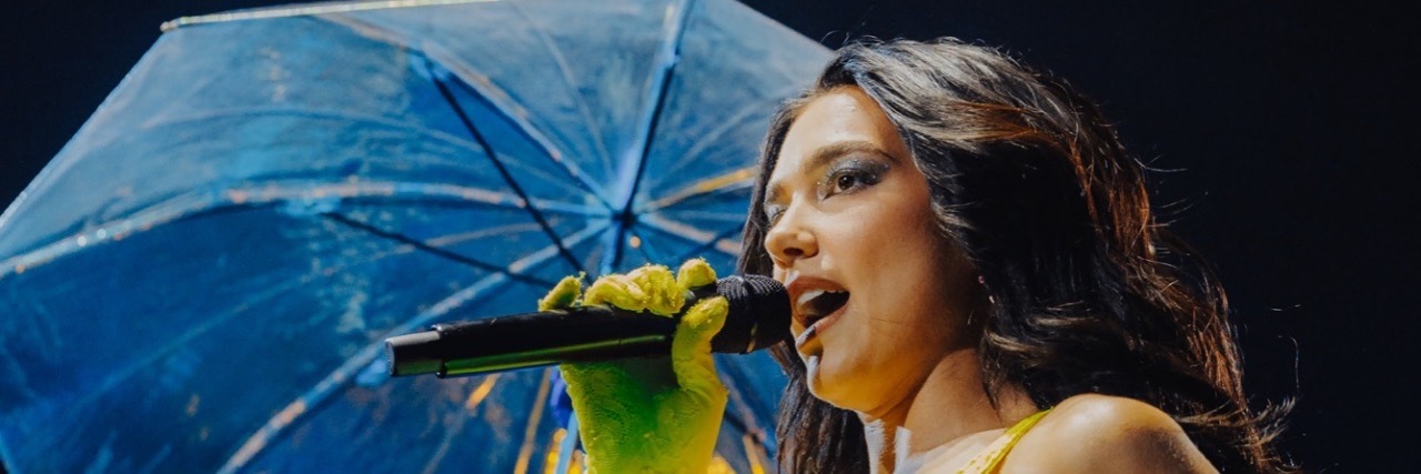 ⭐ THE SUPERSTARLET ⭐ banner