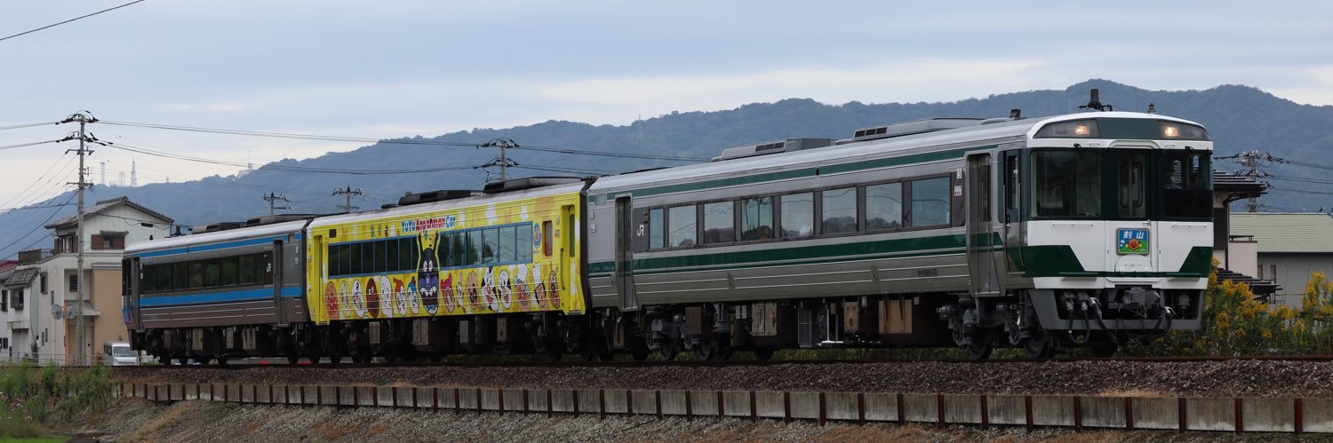 moha2gata's profile banner image