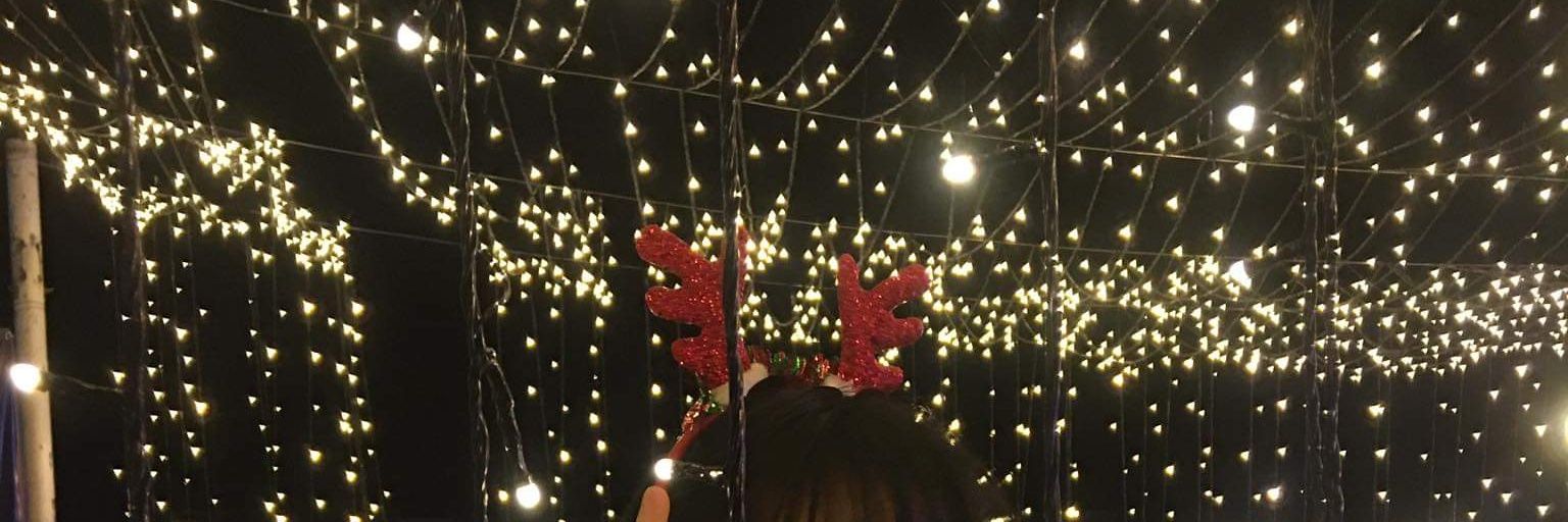 aom_benchaporn's profile banner image