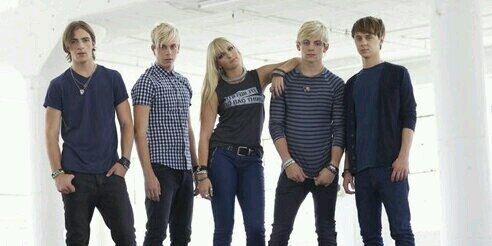 R5_UK's profile banner image