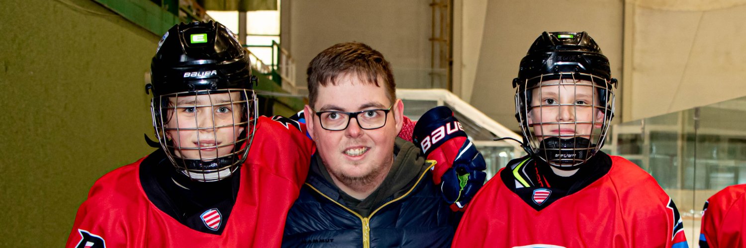robci9's profile banner image