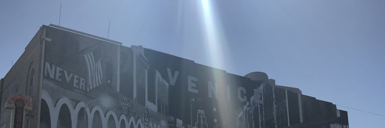 _Oliviah3's profile banner image