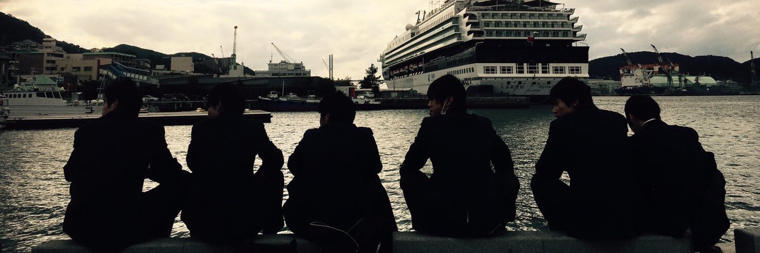 ariyu1999's profile banner image