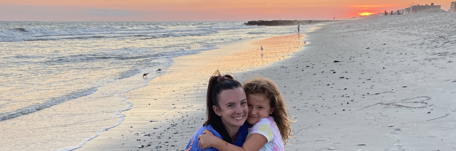 karacramsie's profile banner image