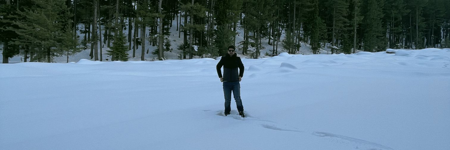 iqbal_moona's profile banner image