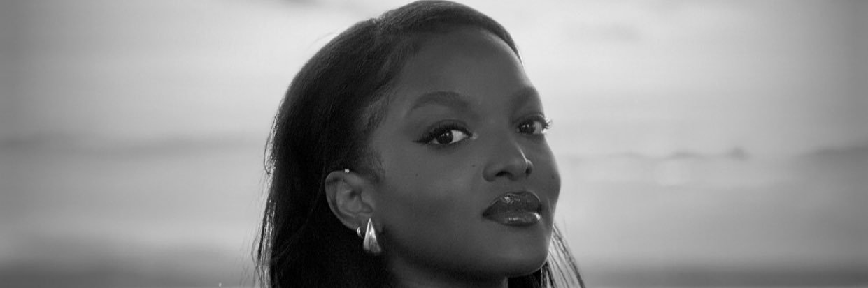 SMamua's profile banner image