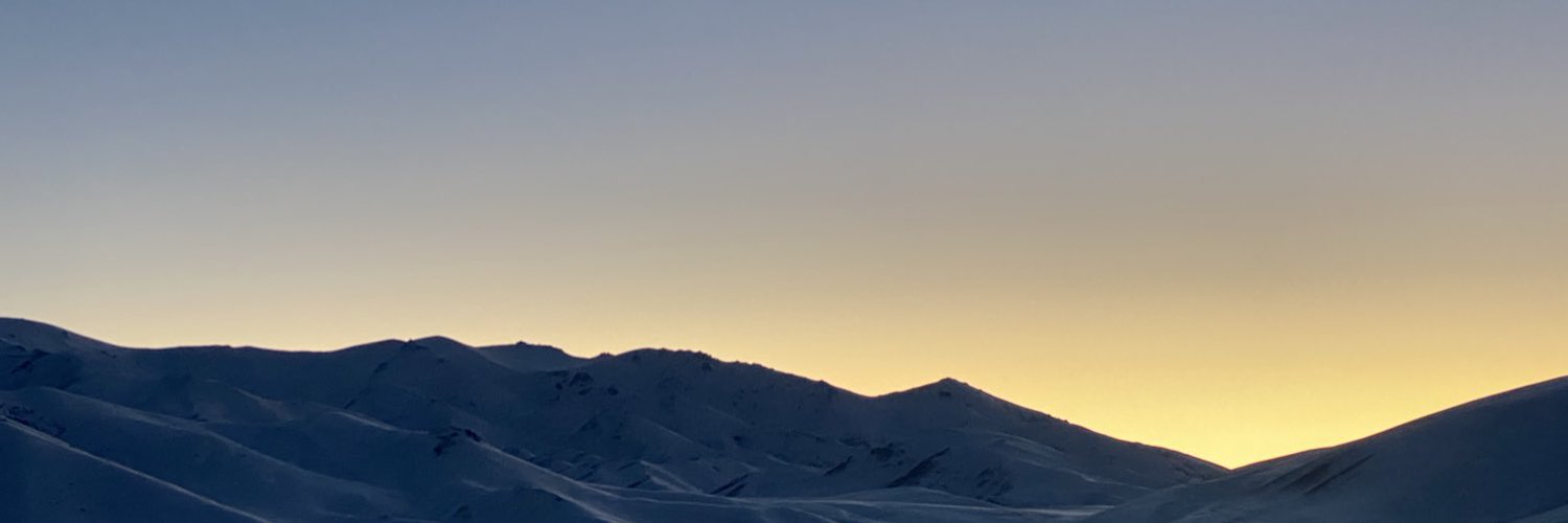 Tomas Carnecky profile banner