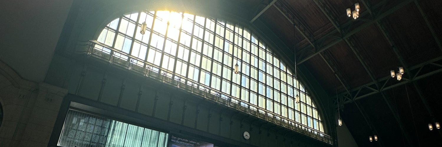 MuneebR7's profile banner image