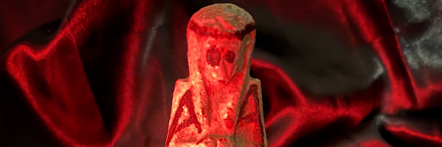 RealmOfCurios's profile banner image