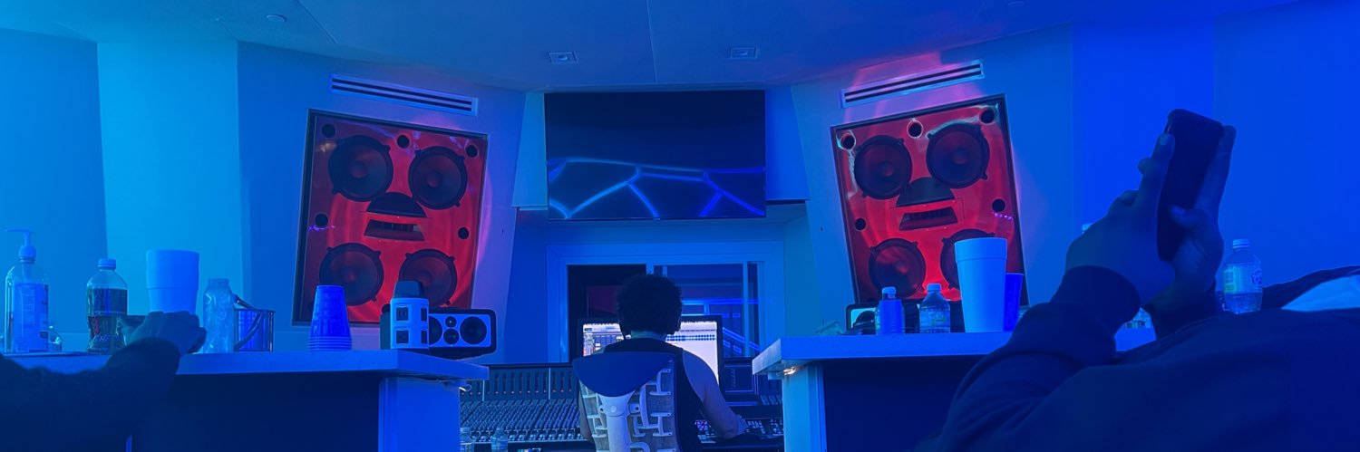 Kay28__'s profile banner image