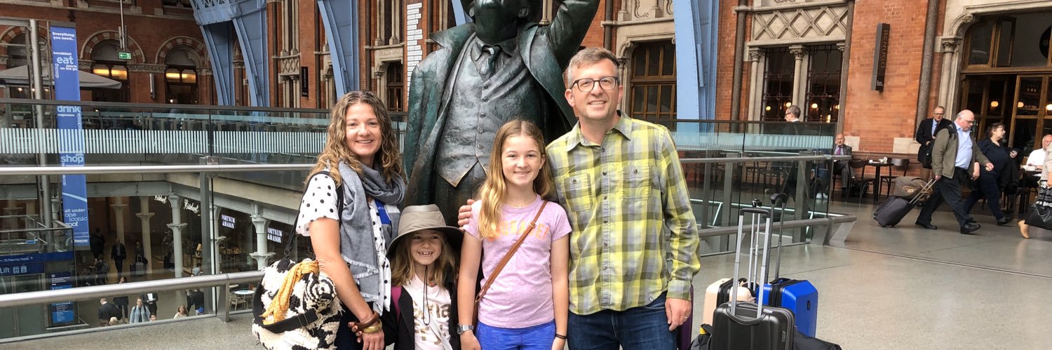 Michael Elliott banner