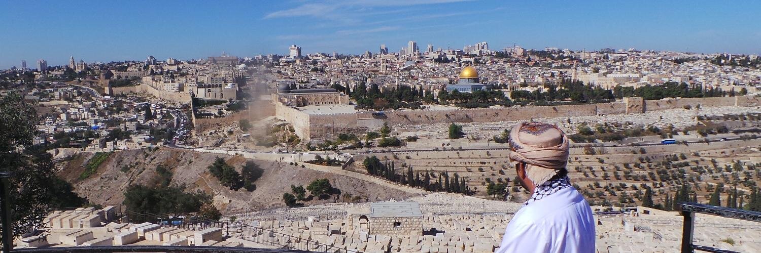 خلفان الزيدي banner
