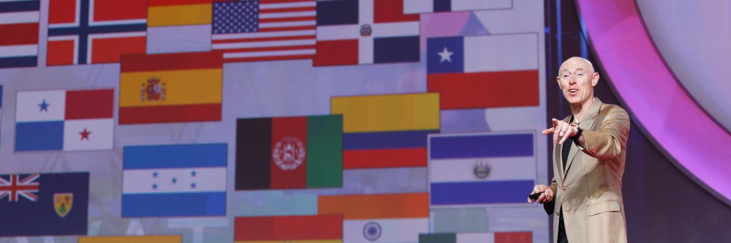 Peter Alexander banner