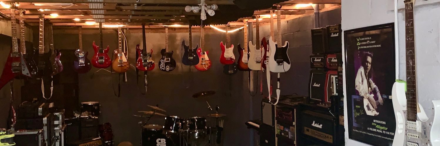 TomChopper's profile banner image