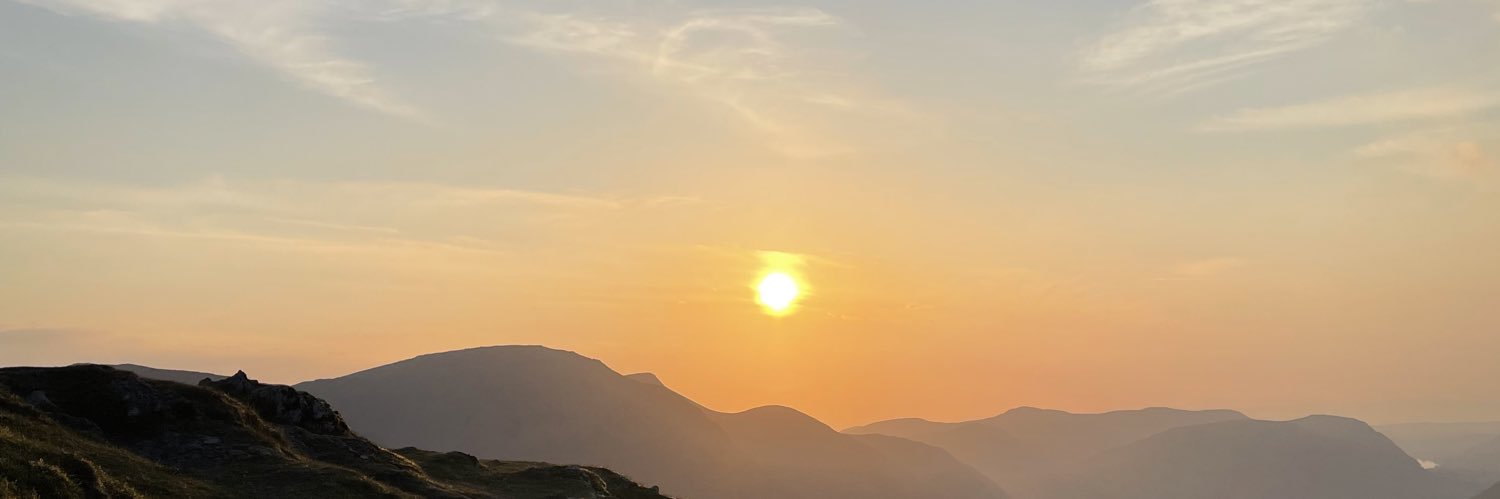 Lux🧟‍♂️ banner