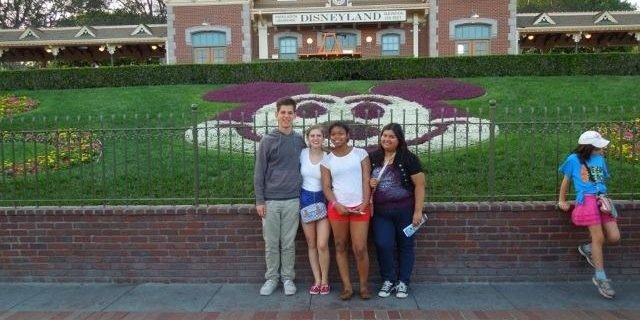 Nicolepickle_27's profile banner image