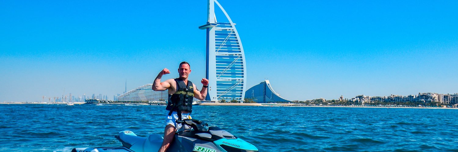 Lee Underwood banner