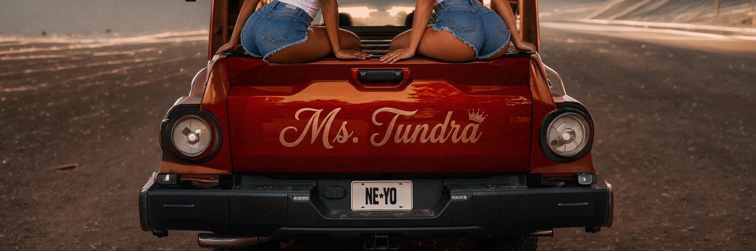 NE-YO banner