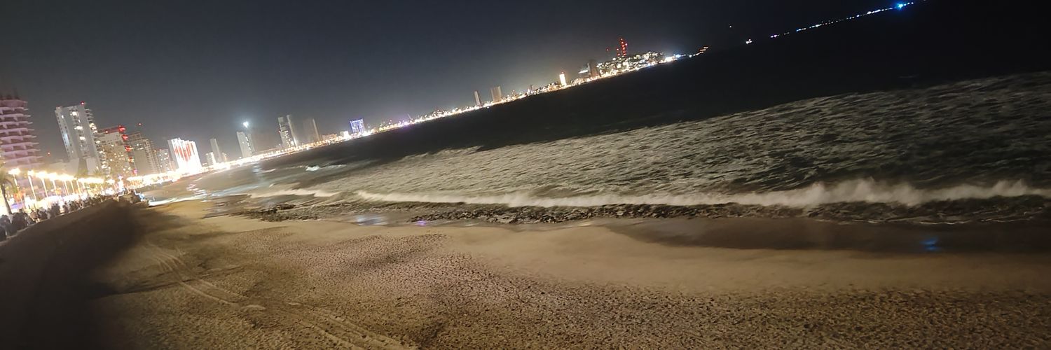 el_gabs95's profile banner image