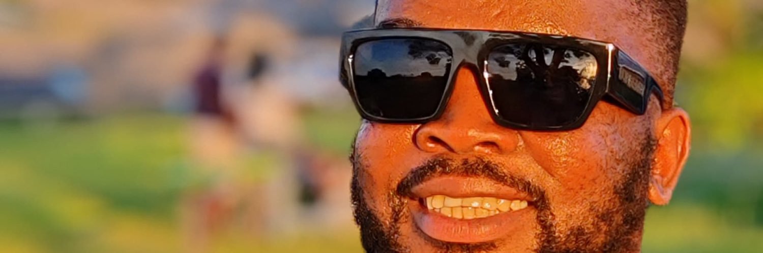 Tinustali's profile banner image