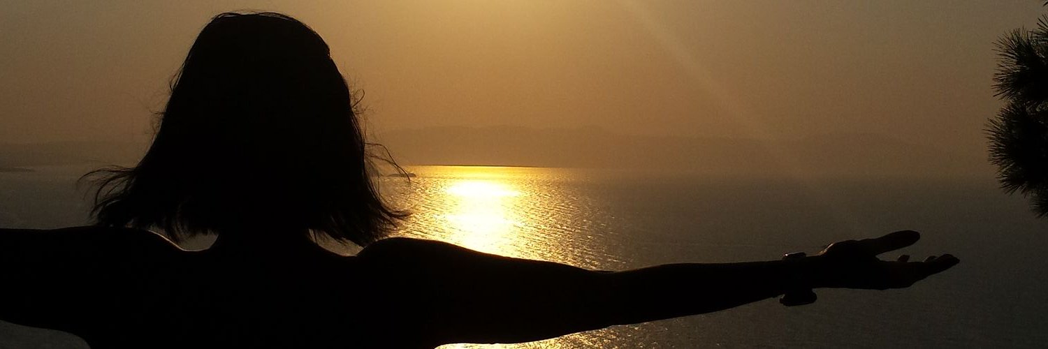 zespoula's profile banner image