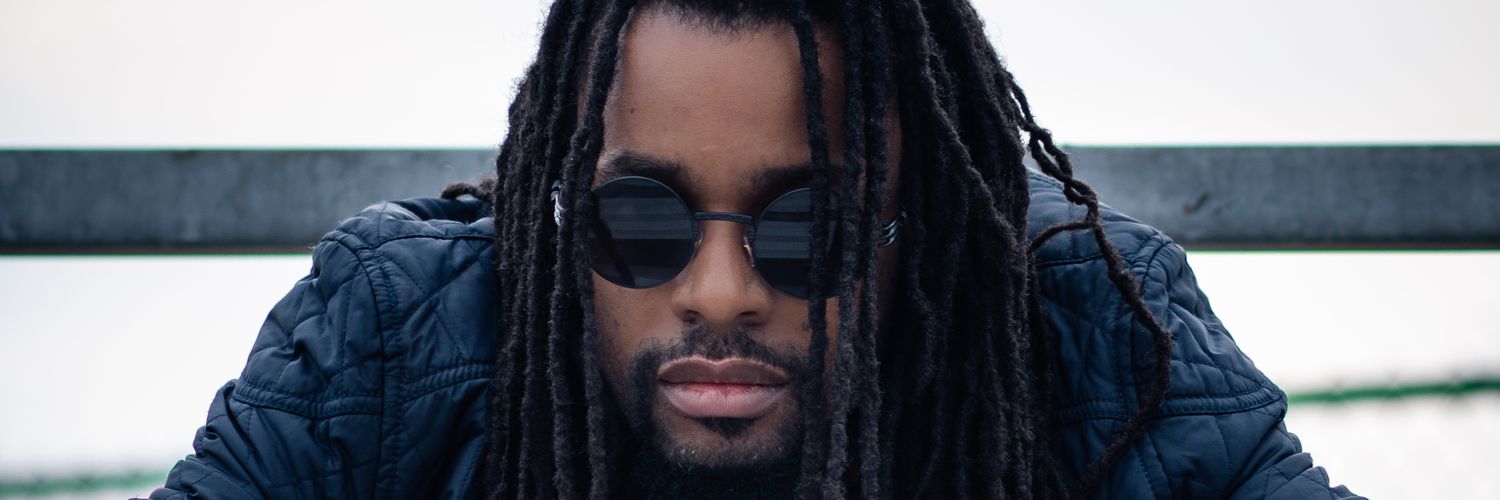 DoubleEdgeMuzik's profile banner image