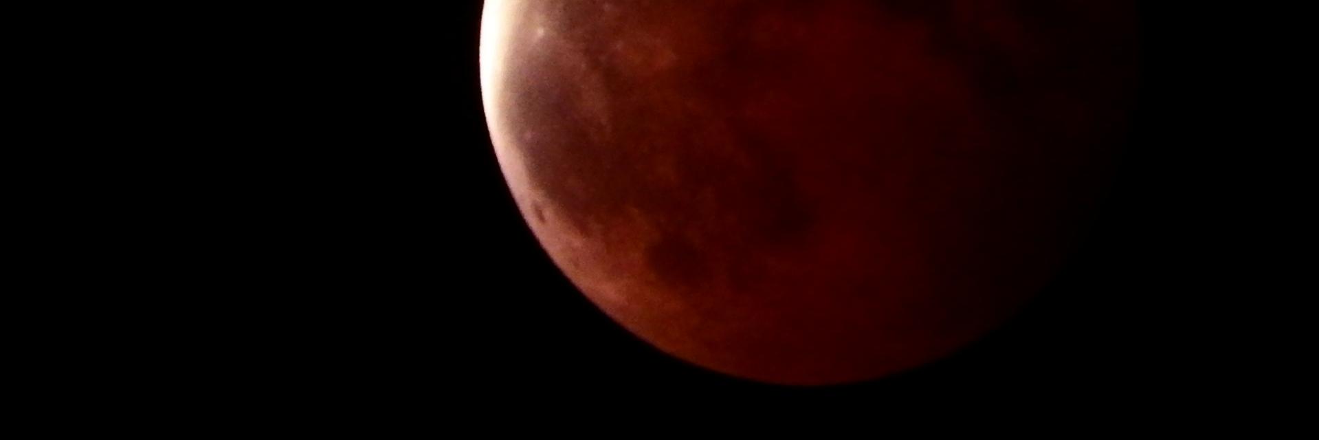eye_three's profile banner image