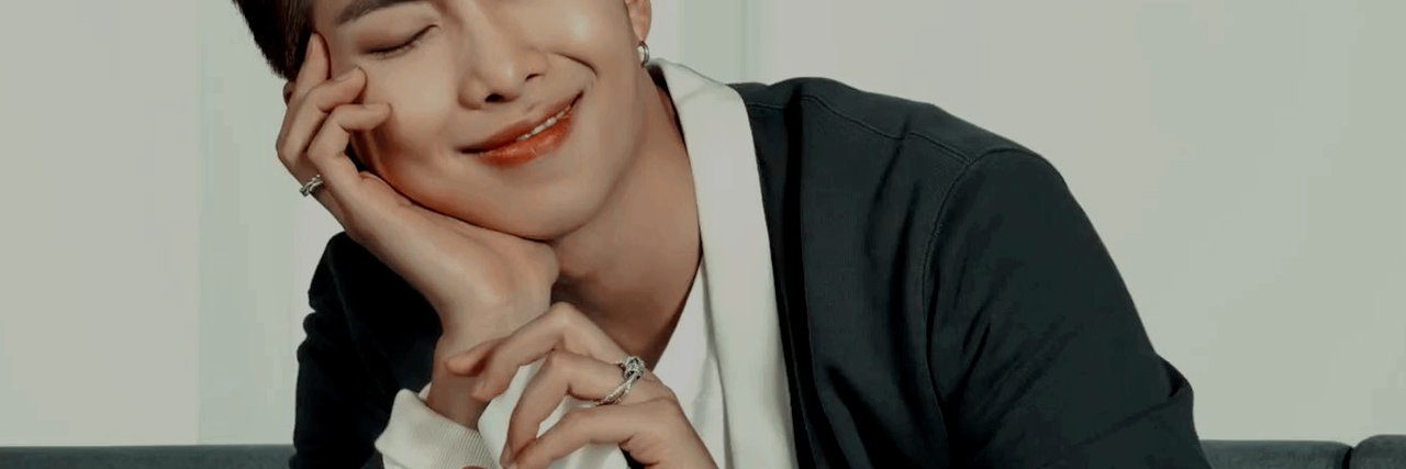 dizicomment's profile banner image