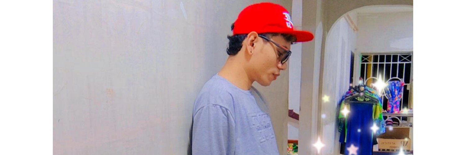 davidsinfama's profile banner image