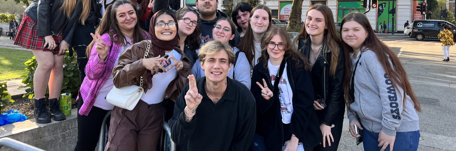 H🦕 banner