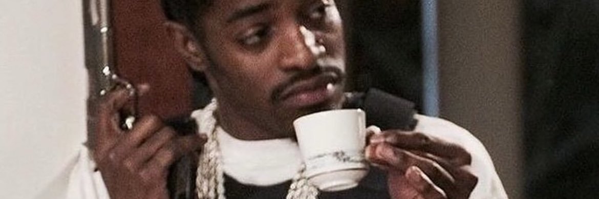 PensAsWeaponsXO's profile banner image