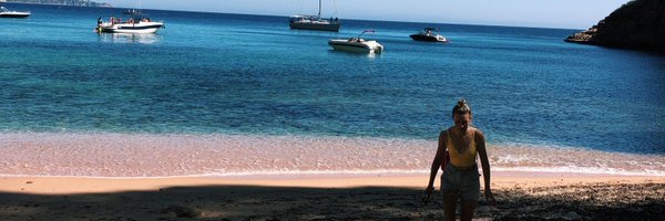 AnnaaChristian Profile Banner