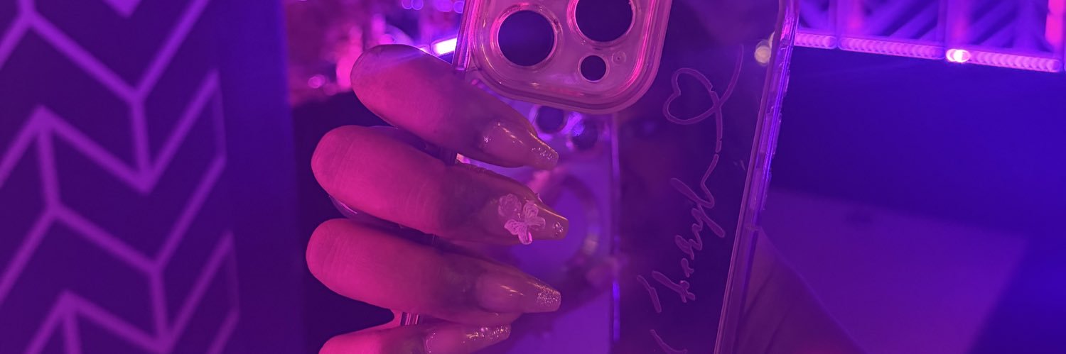 cherylch_'s profile banner image